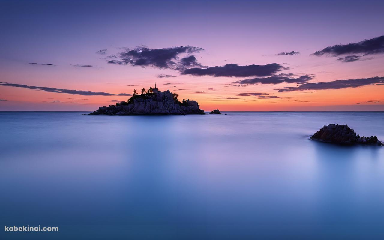 夕暮れ時の穏やかな海と島 / 綺麗の壁紙(1280px x 800px) 高画質 パソコン用